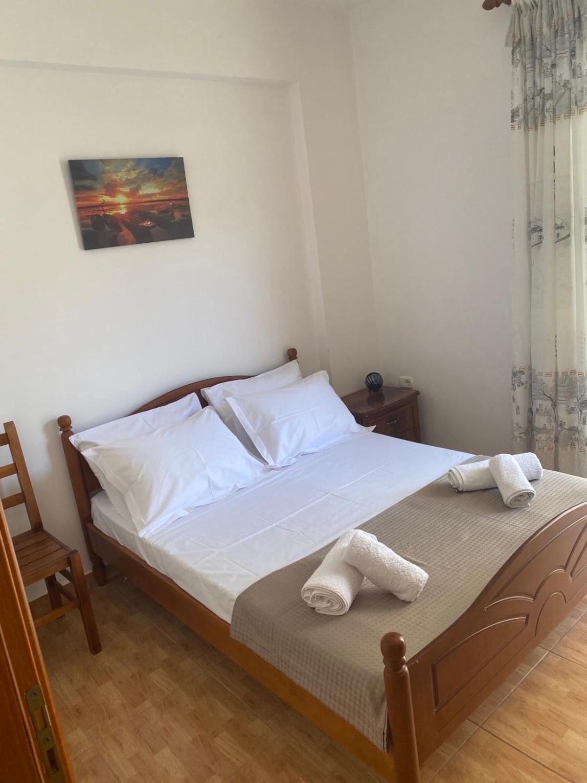 Ilias Family Rooms Himara Kültér fotó